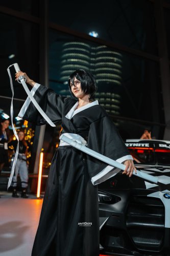 Mobil Balap BMW M4 GT3 EVO Fortnite x BLEACH – TAMPIL NYATA DI BMW WELT