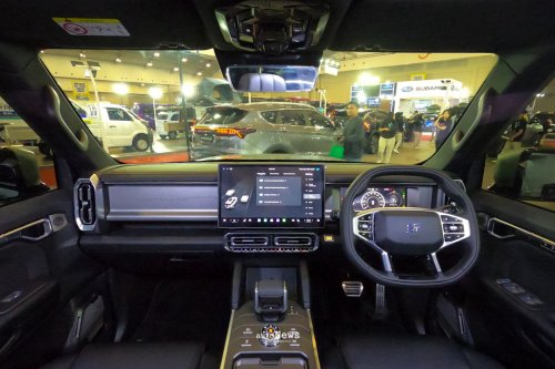 Jetour, Mobil Baru JETOUR T2 – SUV BOXY TANGGUH, FITUR LENGKAP, HARGA KOMPETITIF