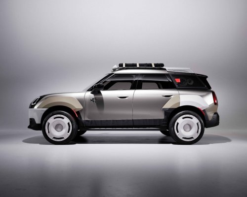 MINI, Heavy Hitter One-Off Show Car | MINI x Vagabund – Countryman Jadi Sound System Raksasa