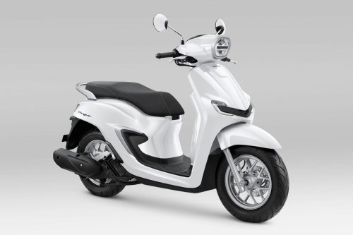 Motor Skutik New Honda Stylo 160 – VARIASI HARGA DAN TIPE TERBARU DI JAKARTA