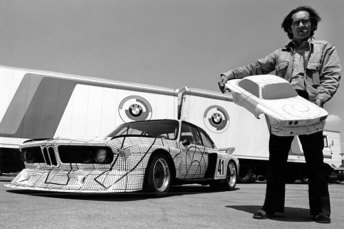 Car History BMW 3.0 CSL Art Car 1976: SAAT MOBIL BALAP JADI MEDIUM SENI