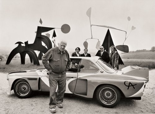 BMW, Car History BMW 3.0 CSL Art Car 1976: SAAT MOBIL BALAP JADI MEDIUM SENI