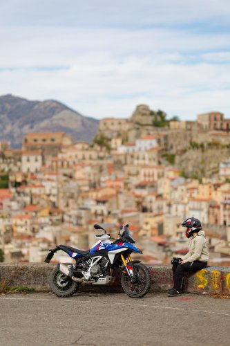 Motor Adventure BMW Sederhanakan F 450 GS – TAK LAGI BUTUH SKILL TINGGI