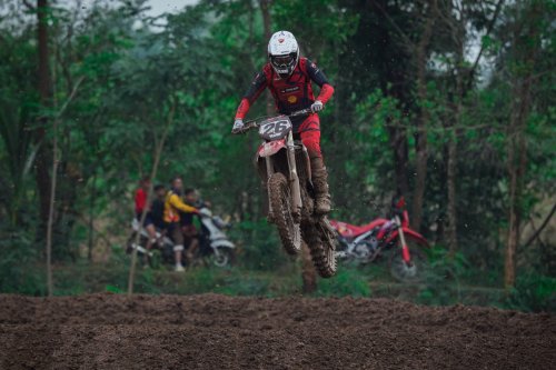 Ducati, Ducati MX Team Indonesia Hasil FMSCT Thailand Motocross 2026: Diva Podium 3, Zidane 10 Besar