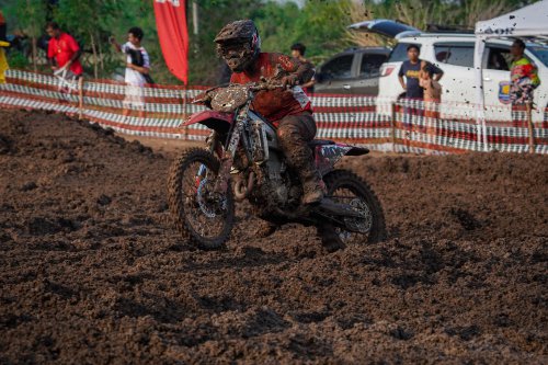 Ducati MX Team Indonesia Hasil FMSCT Thailand Motocross 2026: Diva Podium 3, Zidane 10 Besar
