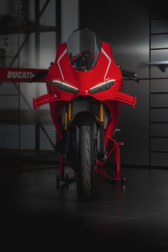 Ducati, Big Bike Superbike Tanpa Kompromi: Ducati Panigale V4 R Resmi Hadir di Indonesia