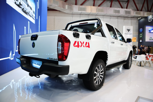 Kendaraan Komersial Foton Perkenalkan Double Cabin Listrik eTUNLAND: Harga Rp 780 Juta