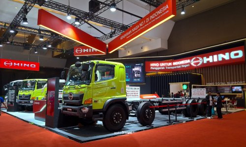 Kendaraan Komersial Hino Indonesia: Hadirkan Bus 4×4 untuk Operasional di Medan Ekstrem