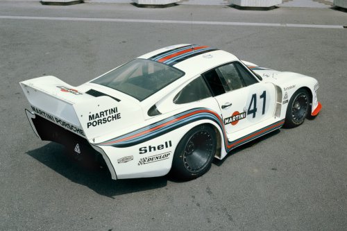 Serial Dokumenter Porsche Heritage Moments – UNGKAP KISAH GILA 935 YANG IKONIK