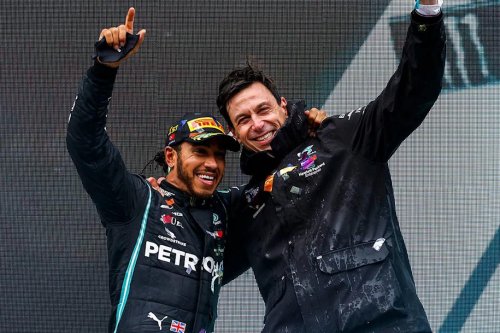 F1 Insight Toto Wolff Dan Momen 3 Mobil Di F1 GP China – MELANGGAR PAKEM