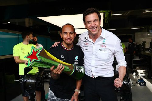 F1 Insight Toto Wolff Dan Momen 3 Mobil Di F1 GP China – MELANGGAR PAKEM