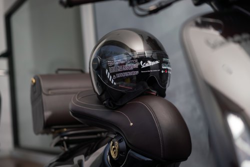 Motor Edisi Terbatas Vespa 946 Horse Hadir di Indonesia, Angkat Filosofi Tahun Kuda