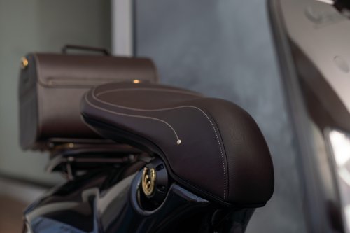 Motor Edisi Terbatas Vespa 946 Horse Hadir di Indonesia, Angkat Filosofi Tahun Kuda