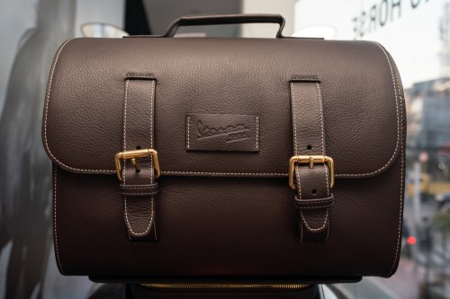 Motor Edisi Terbatas Vespa 946 Horse Hadir di Indonesia, Angkat Filosofi Tahun Kuda