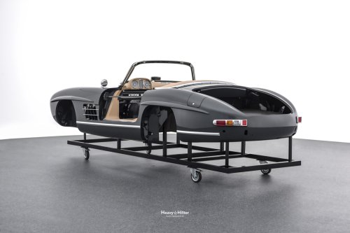 Heavy Hitter Restorasi | BRABUS 300 SL Roadster – HERITAGE MEETS PRECISION