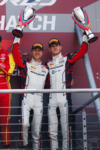 Sprint Cup GT WCE 2026 BMW M Motorsport Sukses Amankan Podium di Brands Hatch