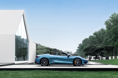 Electric Supercar DENZA Z: Supercar Listrik Bertenaga 1.000 HP, 0–100 km/jam < 2 Detik