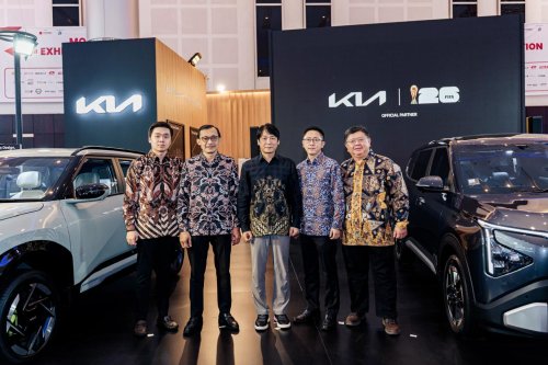 Pameran Otomotif Harga Kia Carens Mulai Rp309 Juta Di IIMS Surabaya 2026