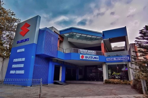 Suzuki , Dealer Opening Suzuki Resmikan 5 Dealer Motor Baru, Ini Lokasinya