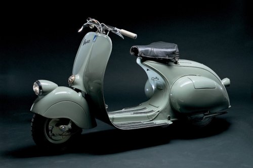 Brand History Vespa dari Masa ke Masa: Tetap Ikonik Meski Zaman Terus Berubah