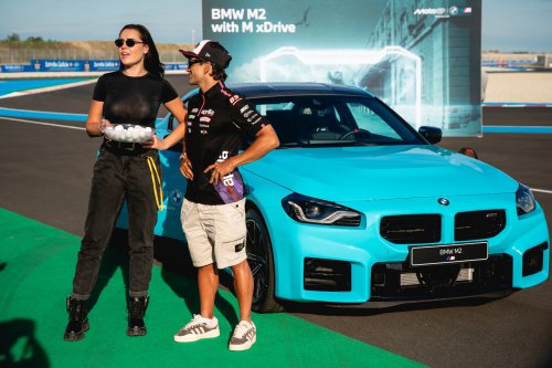BMW, BMW M2, MotoGP, Prize Car BMW M2 xDrive Debut Dunia, Jadi Hadiah MotoGP 2026
