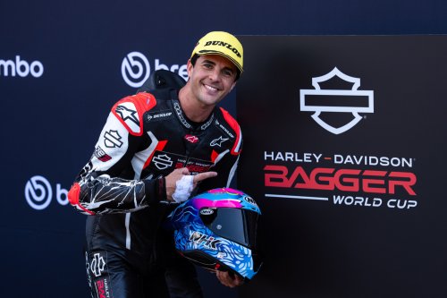 Harley-Davidson Bagger World Cup Baru Debut, Andrea Iannone Langsung Juara di Race 2 Mugello