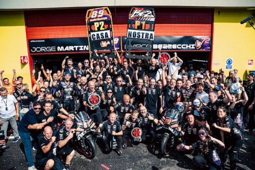 MotoGP Italia 2026 Aprilia Cetak Sejarah di Mugello: Bezzecchi Menang, Martín Finis Kedua