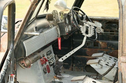 Heavy Hitter Modifikasi | Chevrolet Pickup 3100 Thriftmaster 1949 – STILL BREATHING