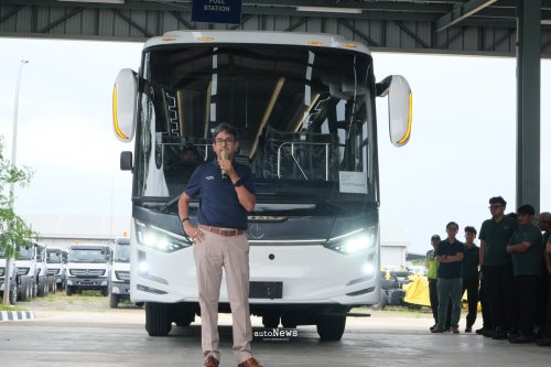 Mercedes-Benz, Commercial Vehicle Bus Mercedes-Benz Rakitan Indonesia – RESMI DIEKSPOR KE THAILAND