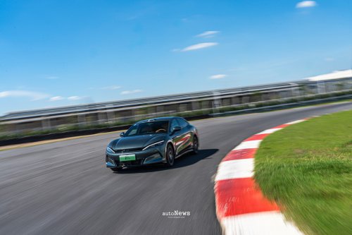 Pengujian Mobil Listrik Drifting hingga Off-Road 42 Derajat – BEGINI UJI MOBIL LISTRIK ALA BYD