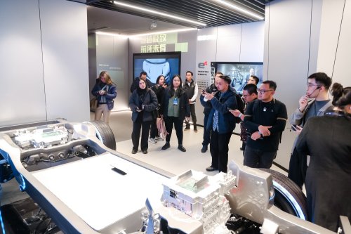 EV Museum Di-Space Zhengzhou – CARA BYD EDUKASI PUBLIK SOAL MOBIL LISTRIK