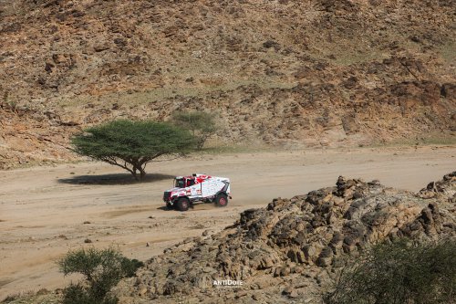 Dakar Rally 2026 Hino 600 Series – TUNJUKKAN KETANGGUHAN DI DAKAR RALLY 2026