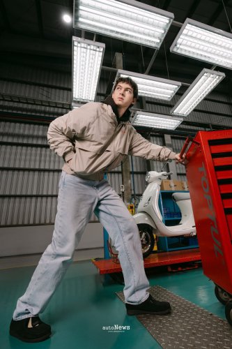 Apparel &amp; Merchandise Vespa Rilis Dealer Equipment Collection – STREETWEAR IKONIK GAYA ITALIA