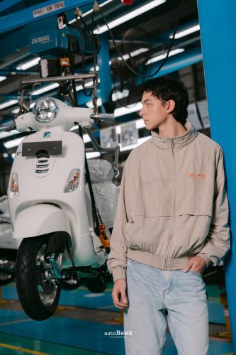 Apparel &amp; Merchandise Vespa Rilis Dealer Equipment Collection – STREETWEAR IKONIK GAYA ITALIA