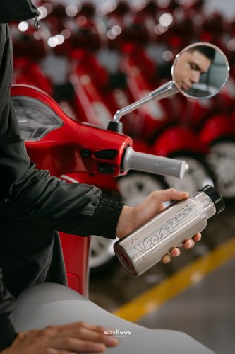 Apparel &amp; Merchandise Vespa Rilis Dealer Equipment Collection – STREETWEAR IKONIK GAYA ITALIA