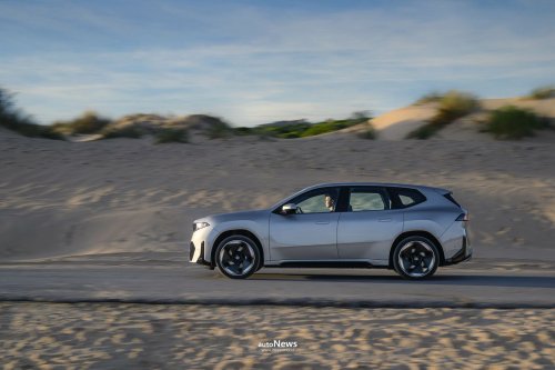 BMW, Mobil Baru BMW Panoramic iDrive – CARA BARU BERINTERAKSI DENGAN MOBIL