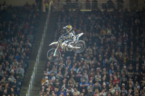 AMA Supercross Championship Malcolm Stewart – PEMBALAP GONDRONG PODIUM DETROIT 450SX