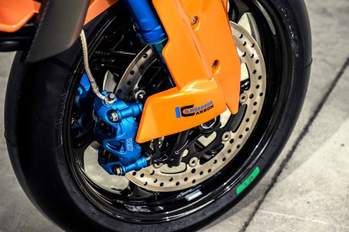 Garage Goal Motor Balap | BMW R 1300 R Superhooligan – TRIBUTE TO DAYTONA 1976