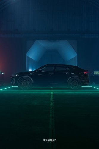 Power Trip BRABUS 900 MINT &amp; SUPERBLACK – SUPER SUV HYBRID 900 HP