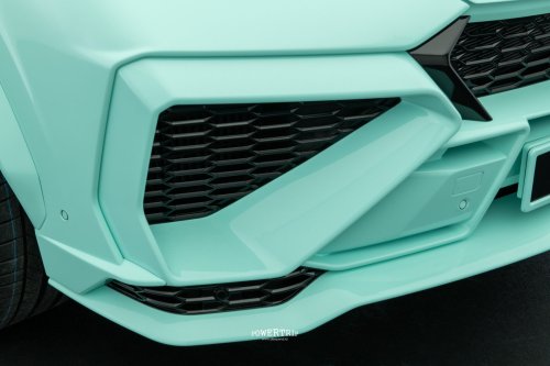 Power Trip BRABUS 900 MINT &amp; SUPERBLACK – SUPER SUV HYBRID 900 HP