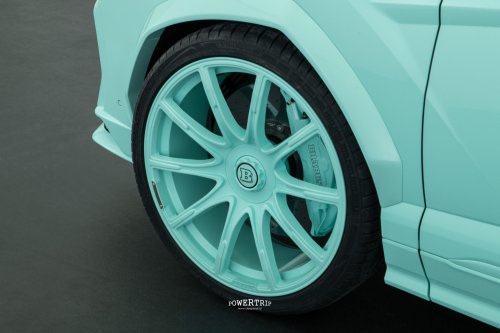 Power Trip BRABUS 900 MINT &amp; SUPERBLACK – SUPER SUV HYBRID 900 HP
