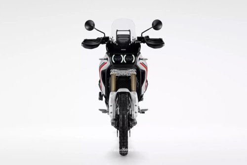 Adventure Bike Ducati DesertX 2026 Resmi Meluncur – MESIN V2 BARU, MAKIN SIAP OFF-ROAD