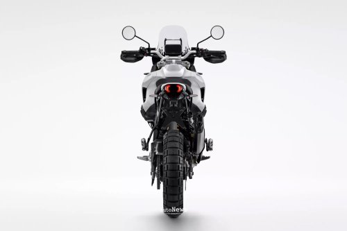 Adventure Bike Ducati DesertX 2026 Resmi Meluncur – MESIN V2 BARU, MAKIN SIAP OFF-ROAD