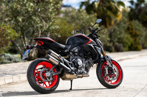 Big Bike Ducati Monster – TAMPIL LEBIH GALAK DENGAN CORAK SPORT BARU
