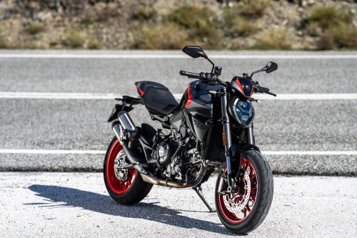 Big Bike Ducati Monster – TAMPIL LEBIH GALAK DENGAN CORAK SPORT BARU