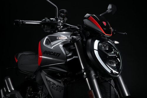 Ducati, Big Bike Ducati Monster – TAMPIL LEBIH GALAK DENGAN CORAK SPORT BARU