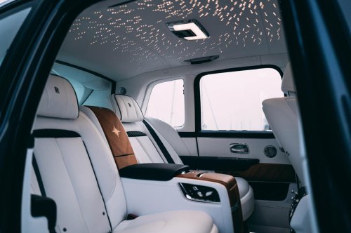 Rolls-Royce, Luxury Lifestyle Rolls-Royce Cullinan Yachting – MOBIL SEBAGAI PERPANJANGAN DUNIA LAUT
