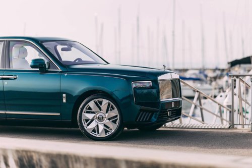 Luxury Lifestyle Rolls-Royce Cullinan Yachting – MOBIL SEBAGAI PERPANJANGAN DUNIA LAUT