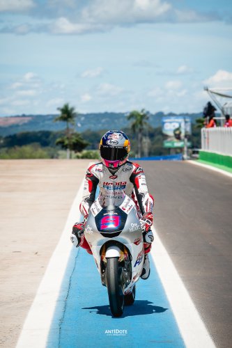 Race Management Skill Balap Veda Ega Pratama – SABAR, CEPAT, DAN AGRESIF