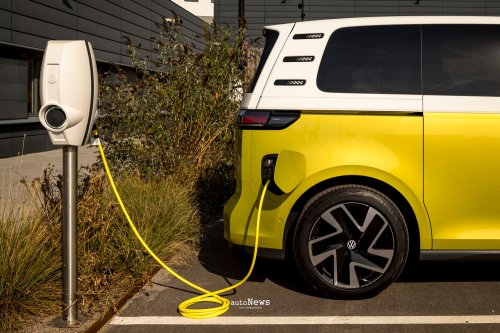 Volkswagen ID. Buzz, Volkswagen, Program Mudik Lebaran 2026 Mudik Pakai Mobil Listrik ID. Buzz – VOLKSWAGEN INDONESIA SIAP KAWAL
